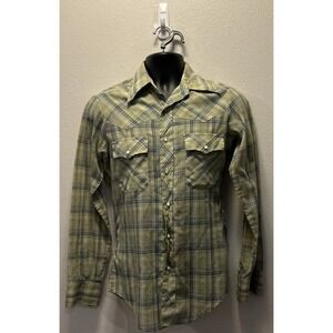 Vintage Career Club Shirt Men's Size‎ Small Plaid Pearl Snap Pockets Long Sleeve